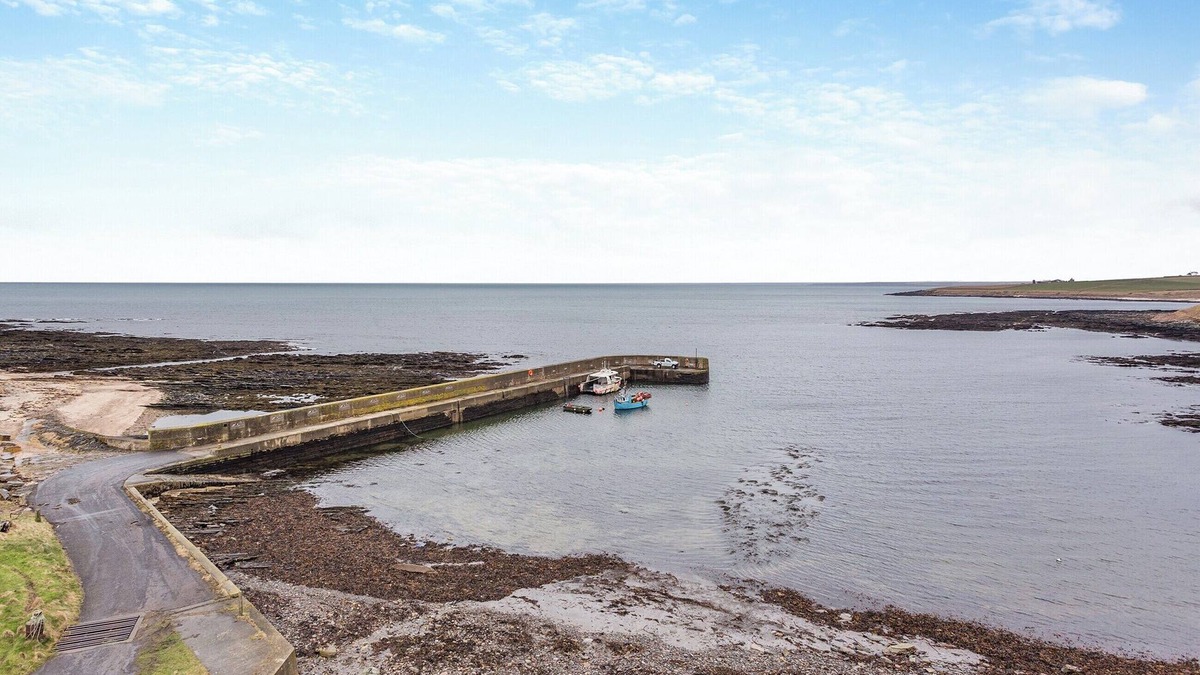 Mey Cottage | 2 bedroom accommodation in Mey, near Thurso