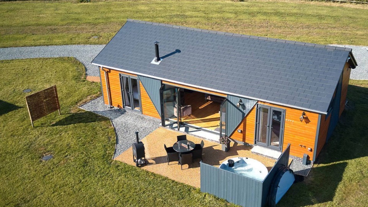Fitling Cabin | 2 bedroom accommodation in Fitling, near Hornsea