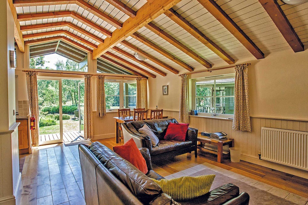 Flaxton Ski Chalet | 2 bedroom accommodation in Flaxton, York