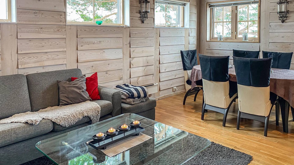 Møre og Romsdal House | 2 bedroom accommodation in Stranda