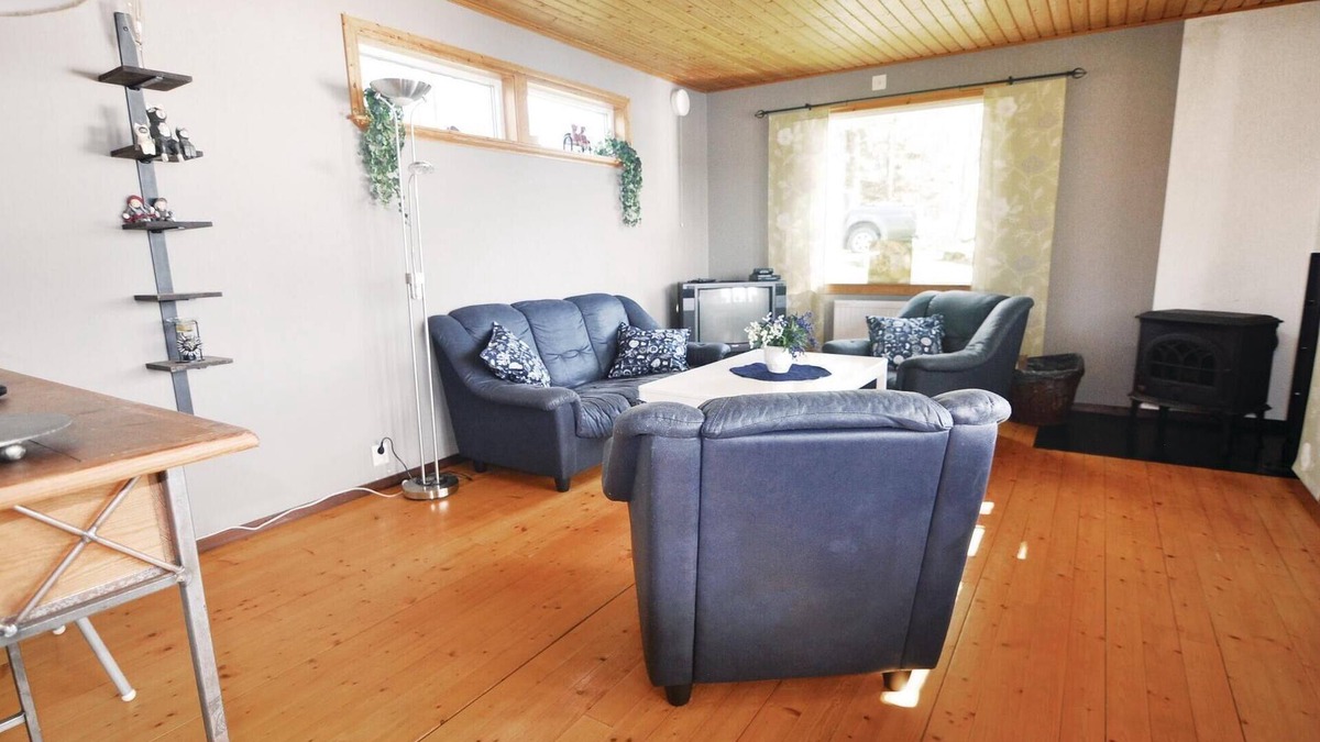 Katebol House | 2 bedroom amazing home in Hedekas
