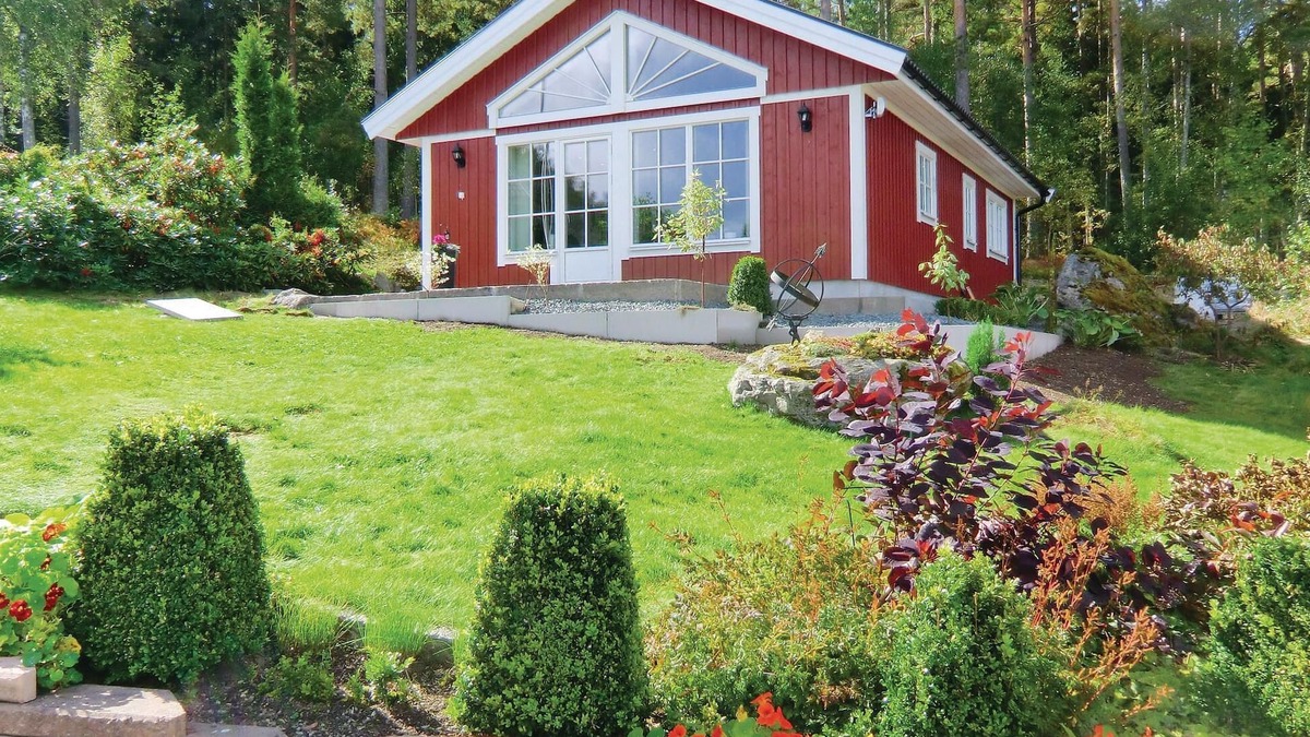 Vetlanda Municipality House | 2 bedroom amazing home in Vetlanda
