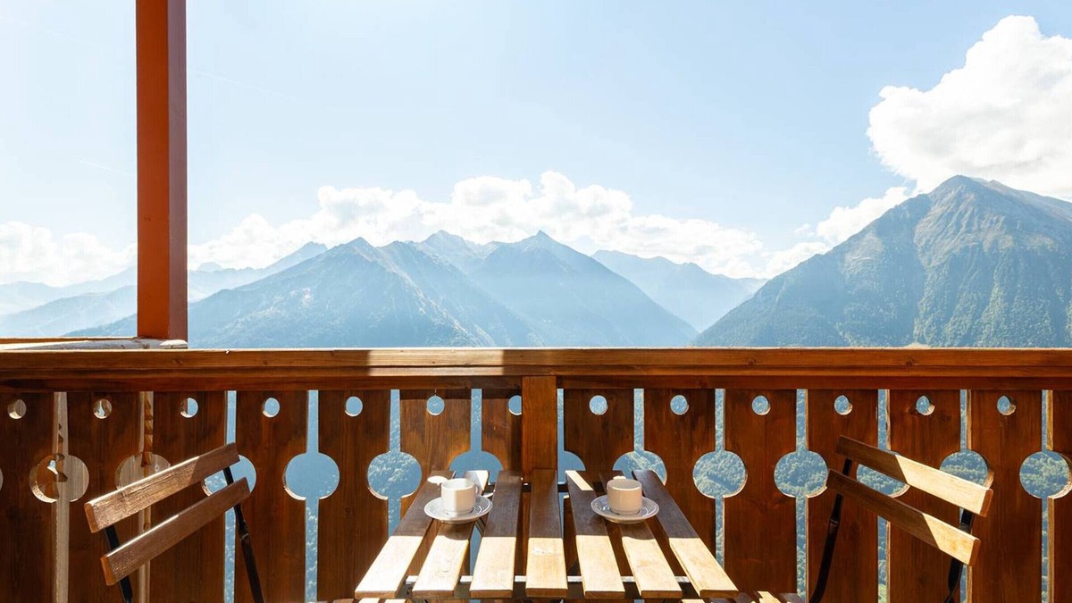 Pla d'Adet Apartment | 2-bedroom apartment at the slopes, 4 guests, heated pool