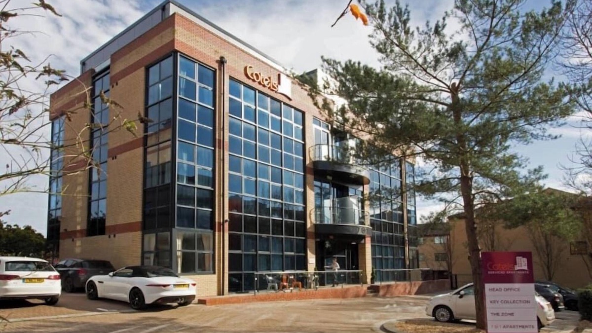 Central Milton Keynes Apartment | 2 bedroom Apartment - Sleeps up to 4 with double beds