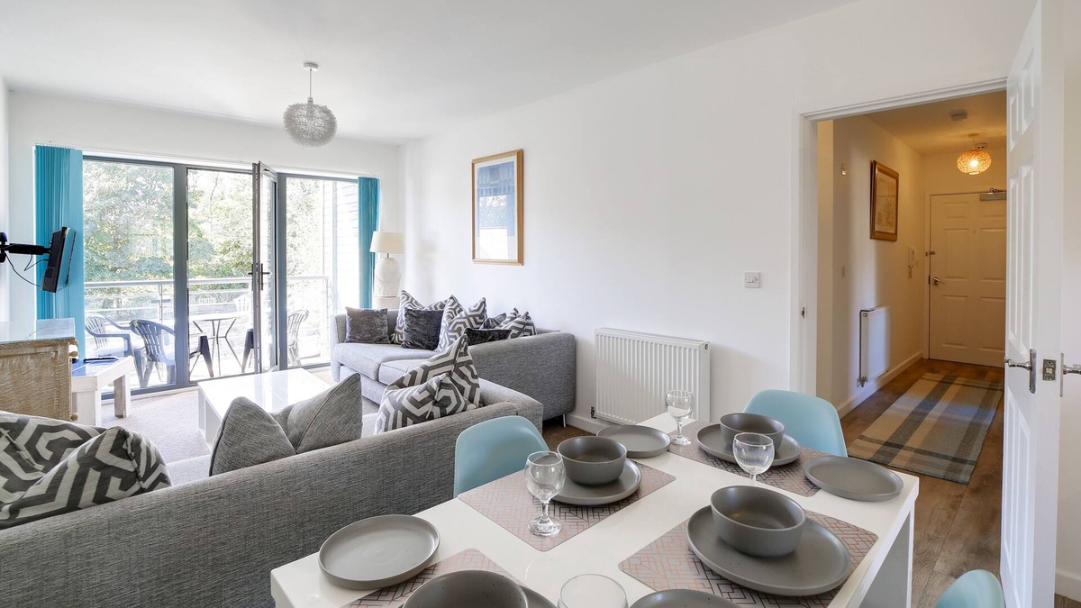 Charlestown Apartment | 2 Bedroom Apartment with Balcony