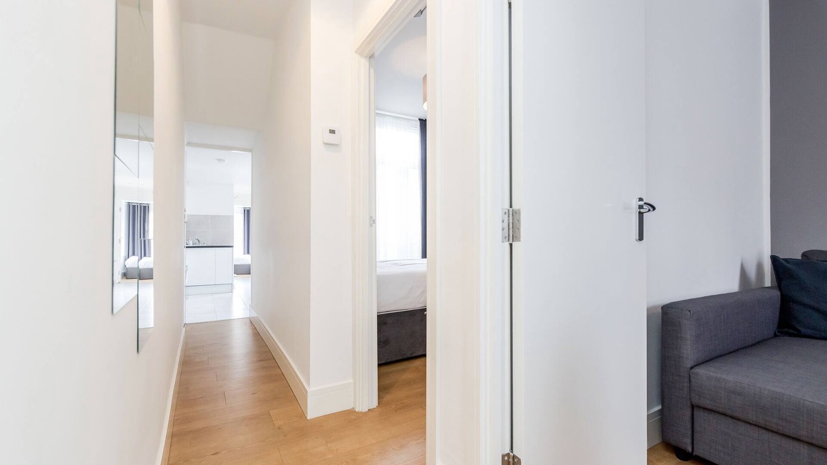 Forest Gate Apartment | 2 Bedroom Apartment close to ExCeL and Stratford