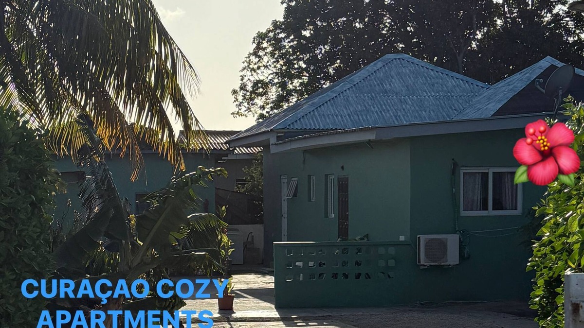 Mahuma Apartment | 2-bedroom apartment in cool Willemstad with AC