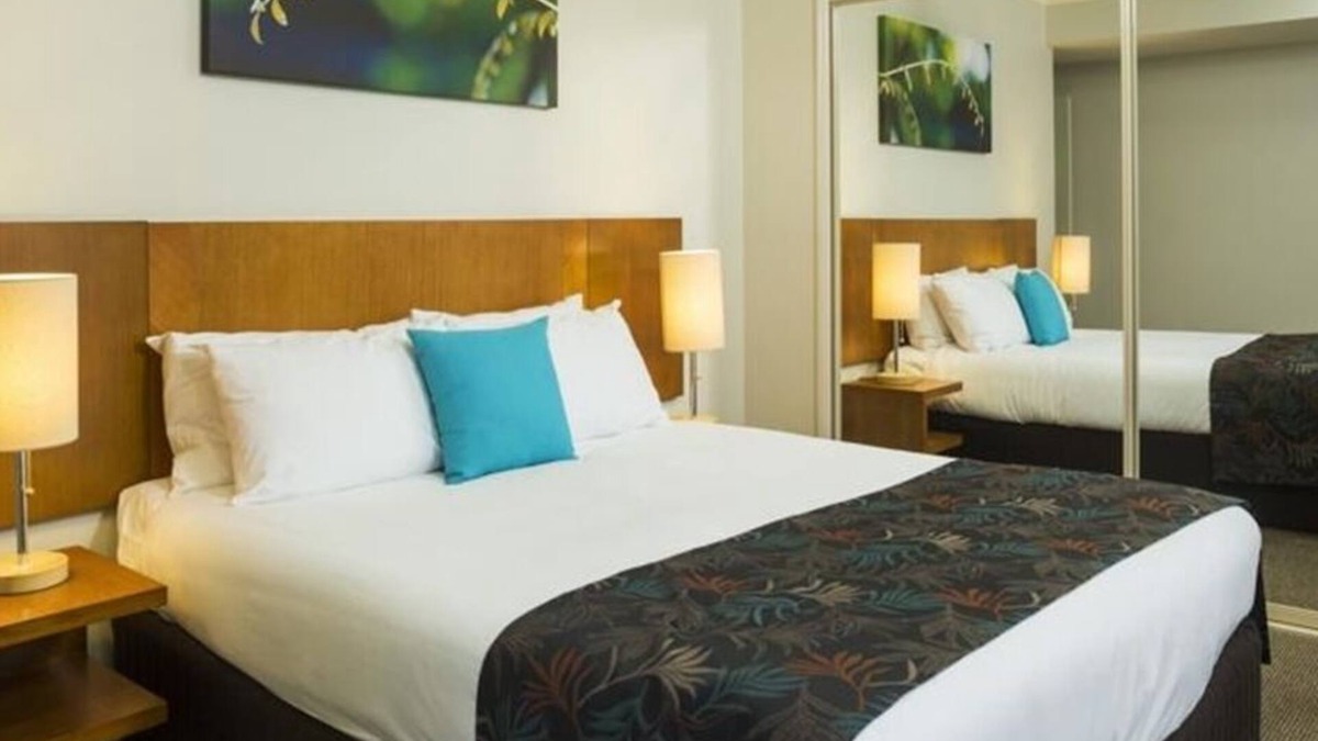 Cairns North Apartment | 2 Bedroom Apartment(Home Two Bedroom -2 nights)