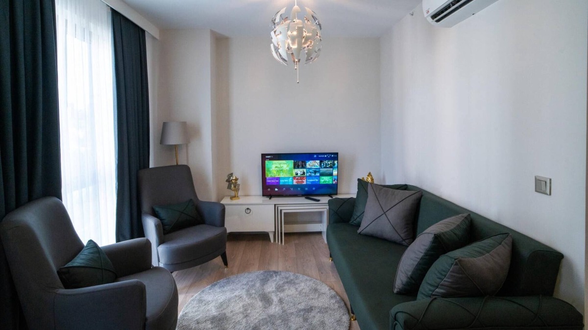 Zeytinburnu Apartment | 2 Bedroom Apartment in Cevizlibag