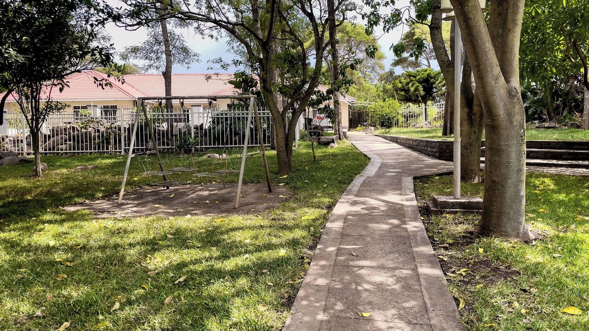 Cathedral Hill Apartment | 2-bedroom apartment in enjoyable Lusaka's Buckley with WiFi, AC and Backup Power