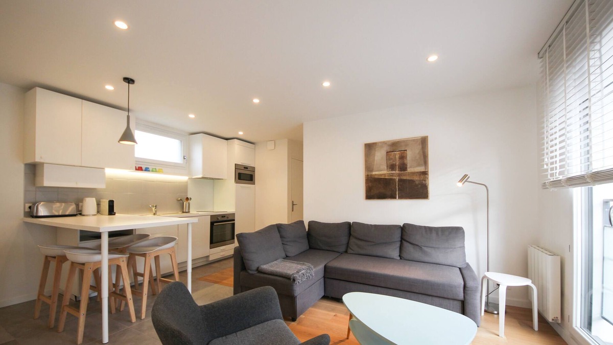 Malakoff Apartment | 2 Bedroom Apartment in Malakoff