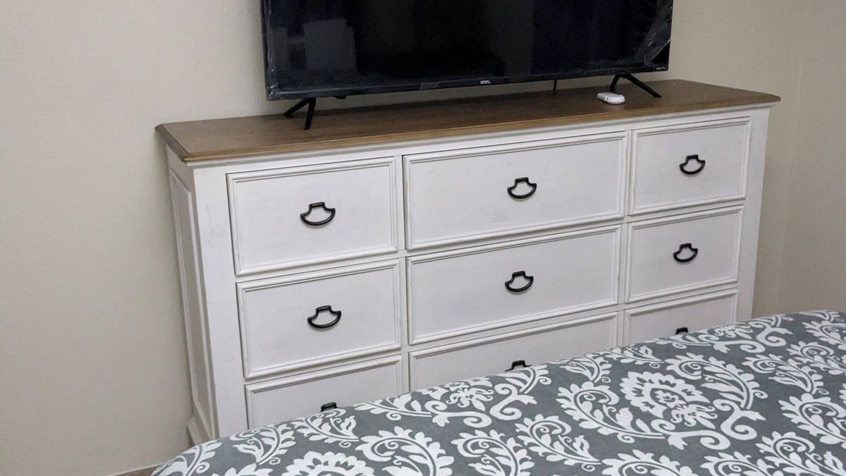 Portmore Apartment | 2-bedroom apartment in fabulous Portmore with AC, WiFi, fitness room