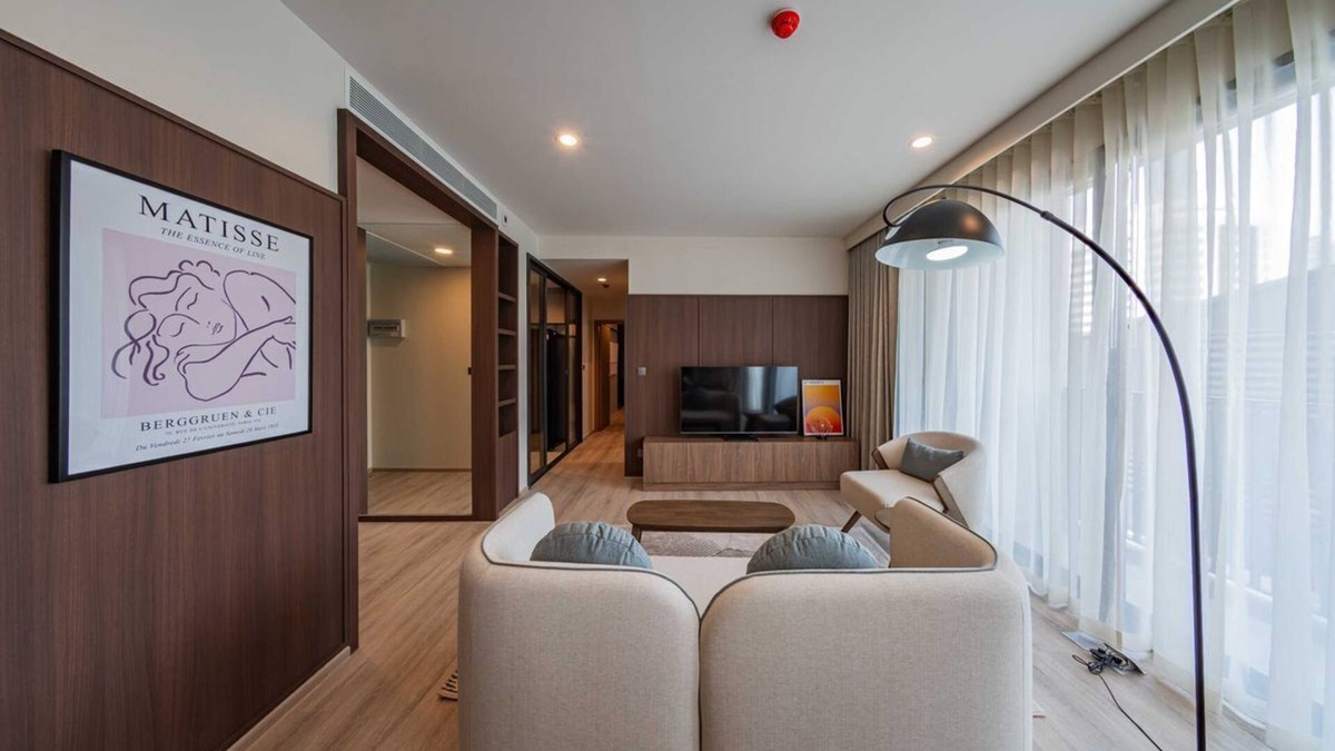 Huai Khwang Apartment | 2-bedroom apartment in pleasant Bangkok with WiFi, AC, fitness room