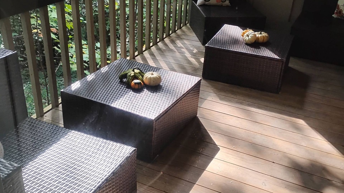 North Chesterfield Apartment | 2-bedroom apartment in charming Bon Air, with WiFi, AC, Pool. Pet Friendly.