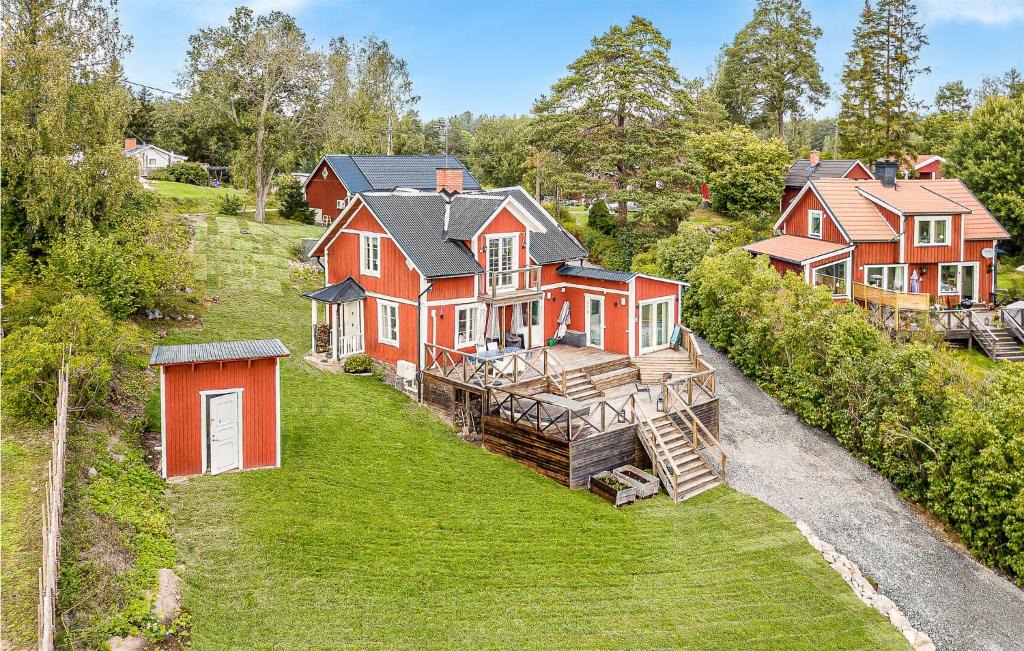 Dyvik House | 2 Bedroom Awesome Home In Åkersberga
