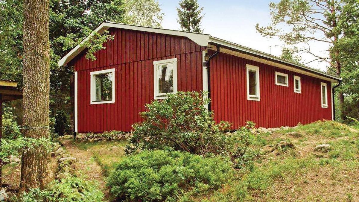 Orkelljunga Municipality House | 2 bedroom beautiful home in örkelljunga