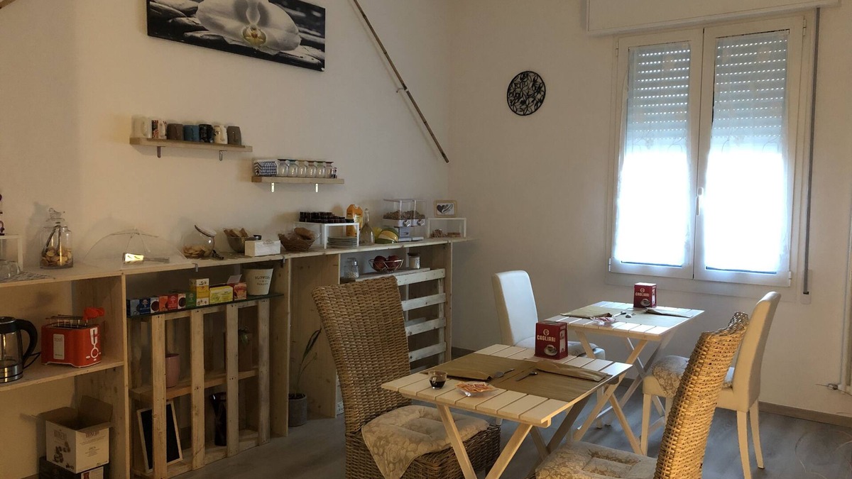 Buon Pastore-Sant'Agnese-San Damaso Bed & Breakfast | 2 Bedroom Bed & breakfast in Modena
