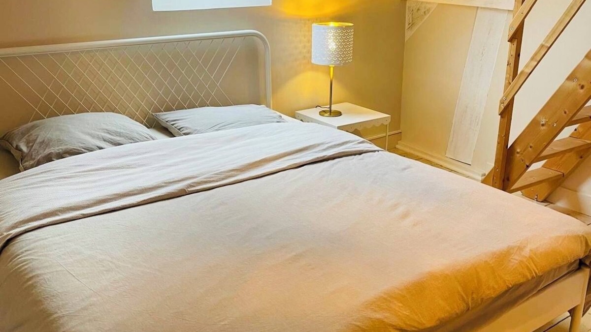 Montfort-l'Amaury Bed & Breakfast | 2 Bedroom Bed & breakfast in Montfort-l'Amaury
