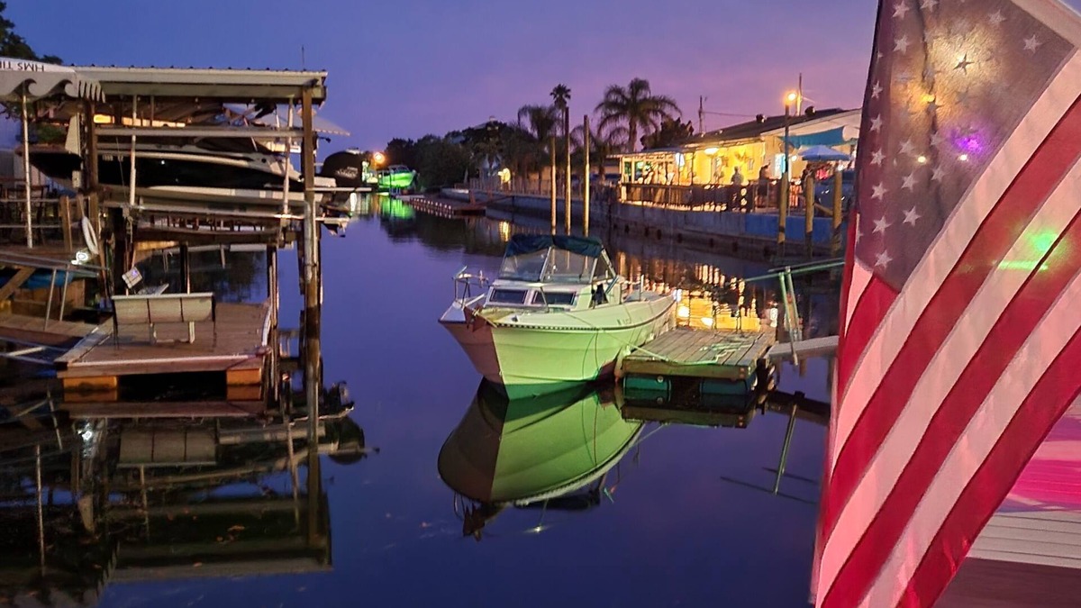 Hudson Beach Estates House | 2 Bedroom canal home with direct Gulf access