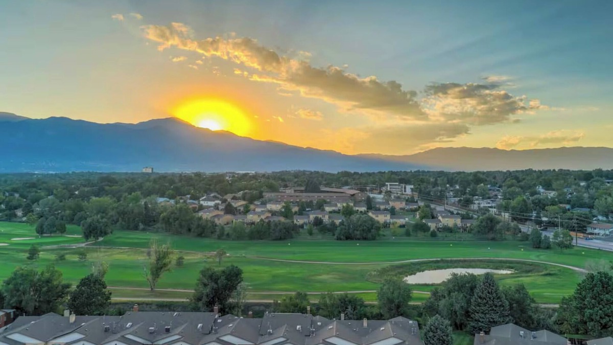 Southeast Colorado Springs Condo | 2-bedroom condo in delightful Colorado Springs, WiFi, fitness room, heated pool