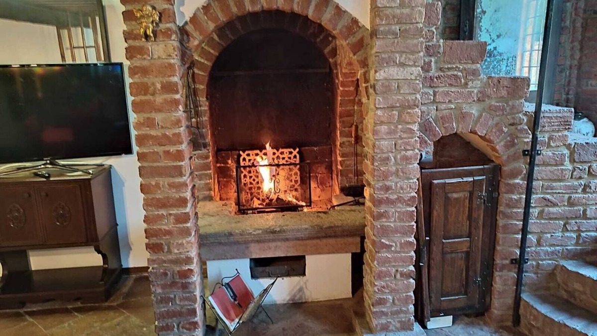Brusuglio Cottage | 2 Bedroom Cottage in Cormano