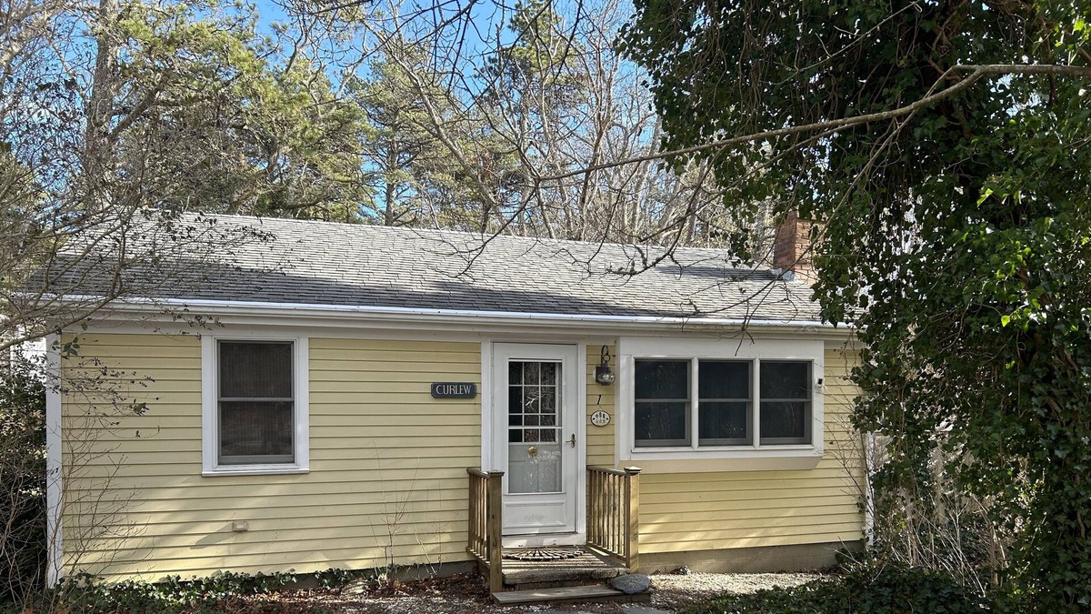 Orleans Cottage | 2 Bedroom Cottage in South Orleans