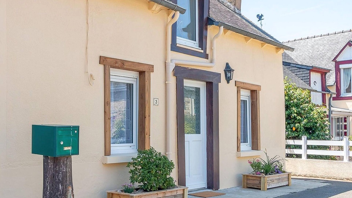 Plumieux House | 2 bedroom cozy home in Plumieux
