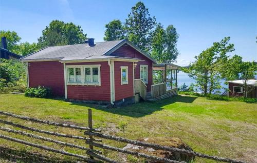 Linneryd House | 2 Bedroom Cozy Home In Linneryd
