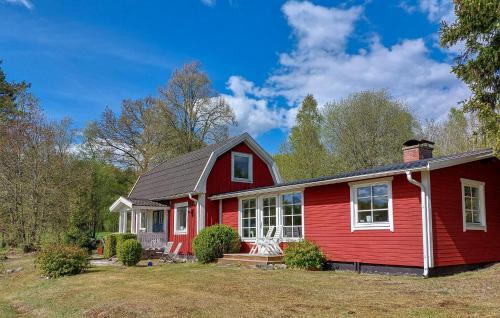 Jalluntofta House | 2 Bedroom Cozy Home In Unnaryd