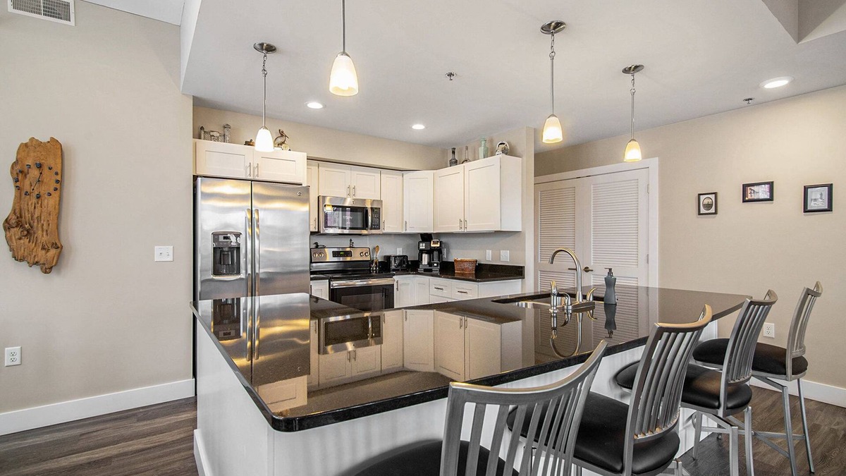 Manistee Condo | 2 bedroom Downtown Condo on the Channel