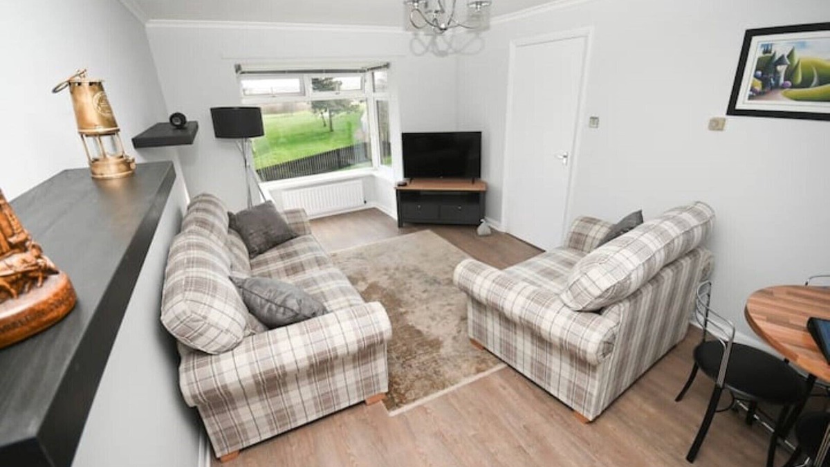 Chester-le-Street Apartment | 2 Bedroom Flat with Fabulous Views near Beamish Museum