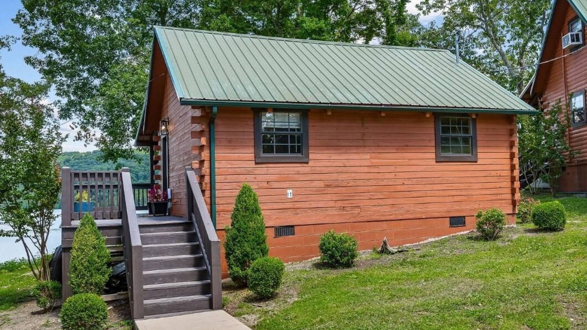 Allons Cabin | 2 Bedroom Fox Den Cabin 12 - 2 bedrooms, Sleep sofa and a kitchenette