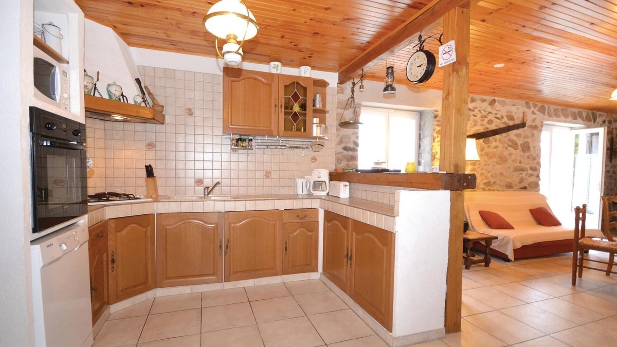 Les Salles-du-Gardon Apartment | 2 bedroom accommodation in Les Salles du Gardon