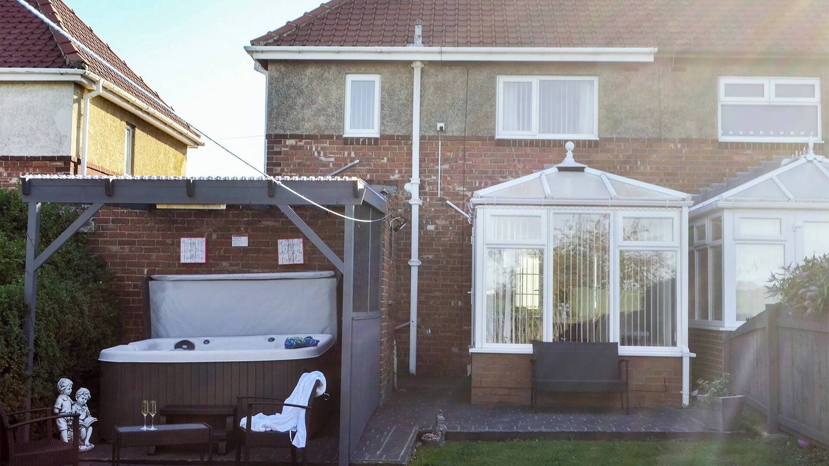 Woodhorn Cottage | 2 bedroom accommodation in Newbiggin-by-the-Sea