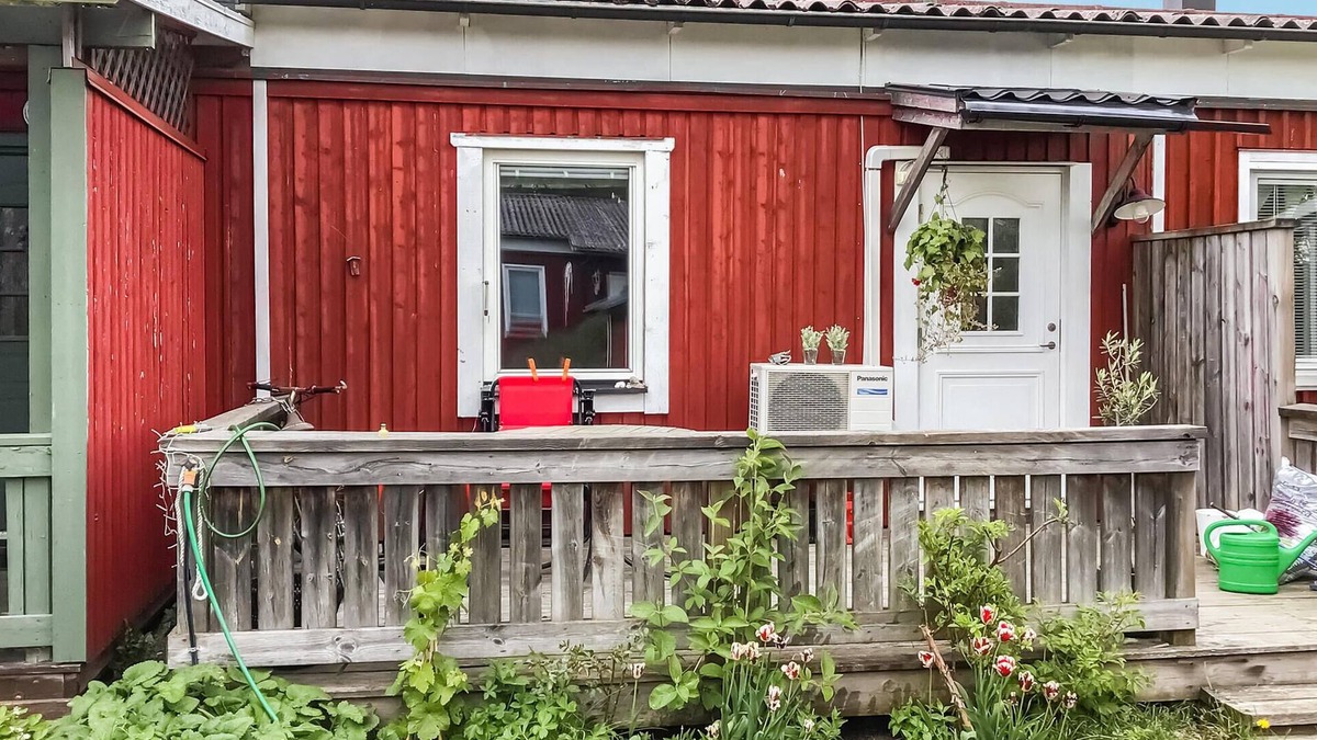 Tomta House | 2 bedroom gorgeous home in Hallstavik