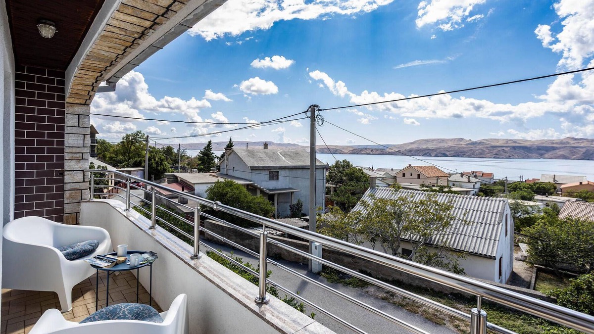 Karlobag House | 2 bedroom gorgeous home in Karlobag
