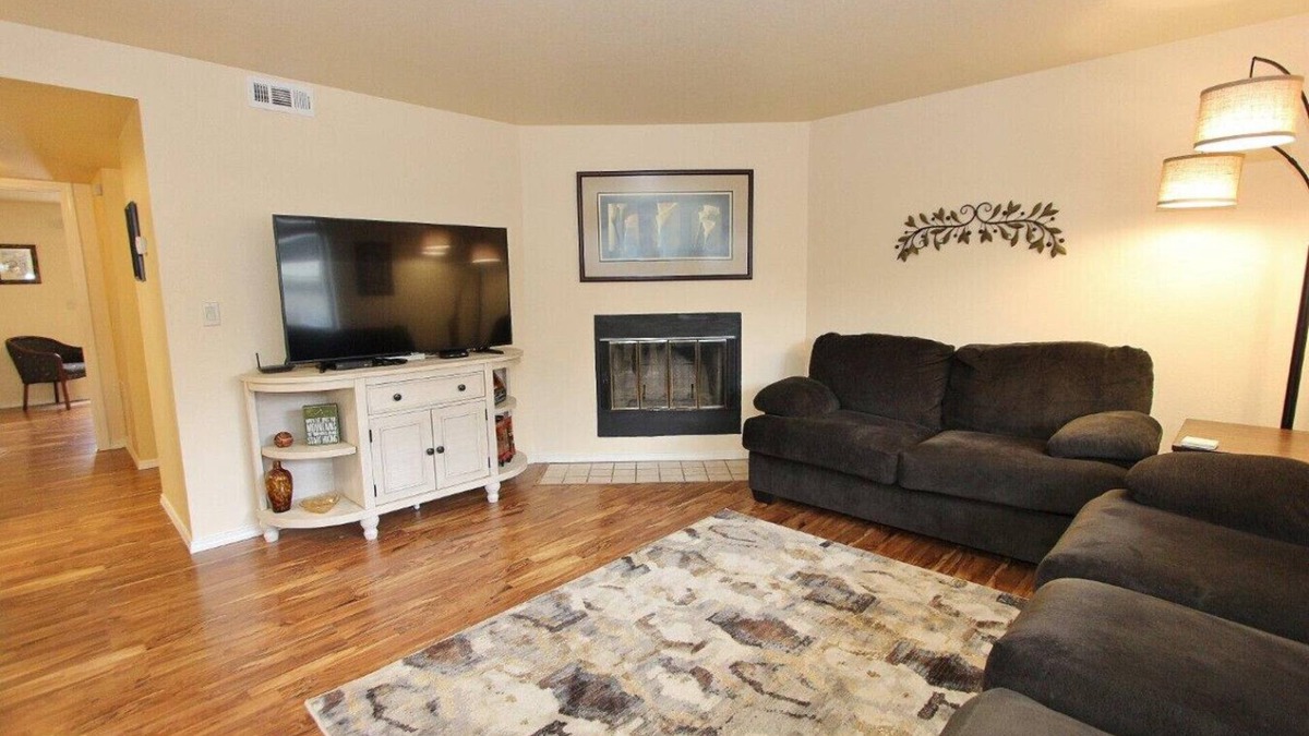 Southeast Boise Condo | 2 bedroom Hidden Gem