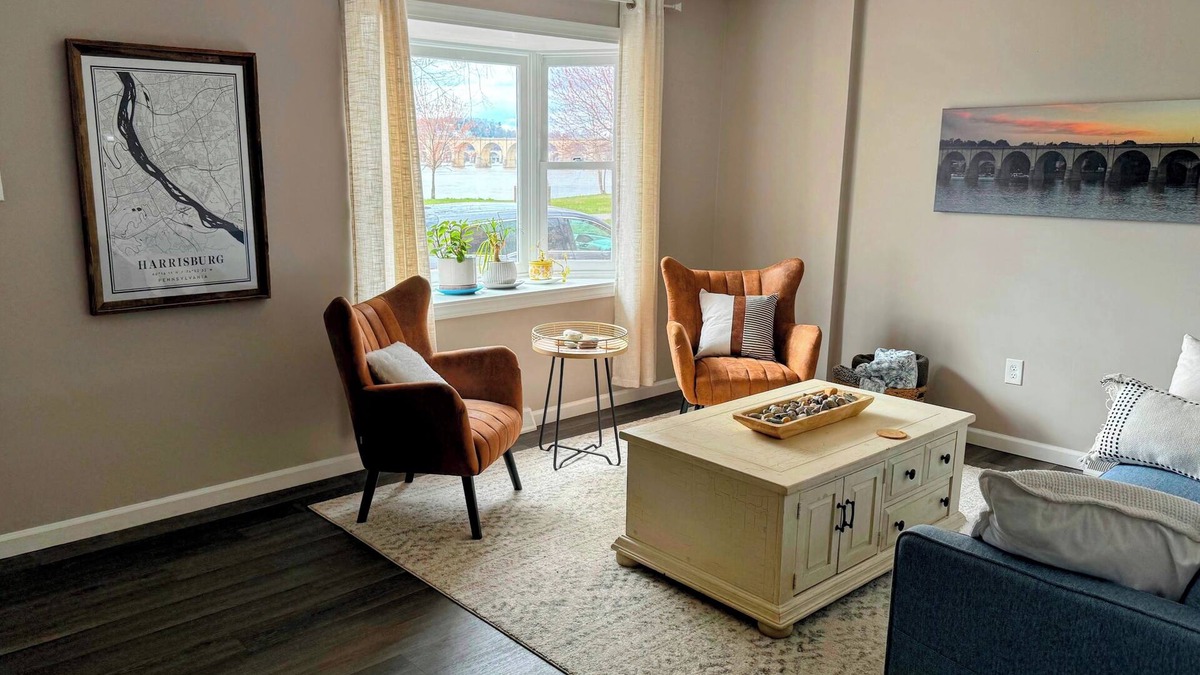 Harrisburg - Hershey House | 2-bedroom home along Riverfront in Serene Shipoke community of Harrisburg, PA