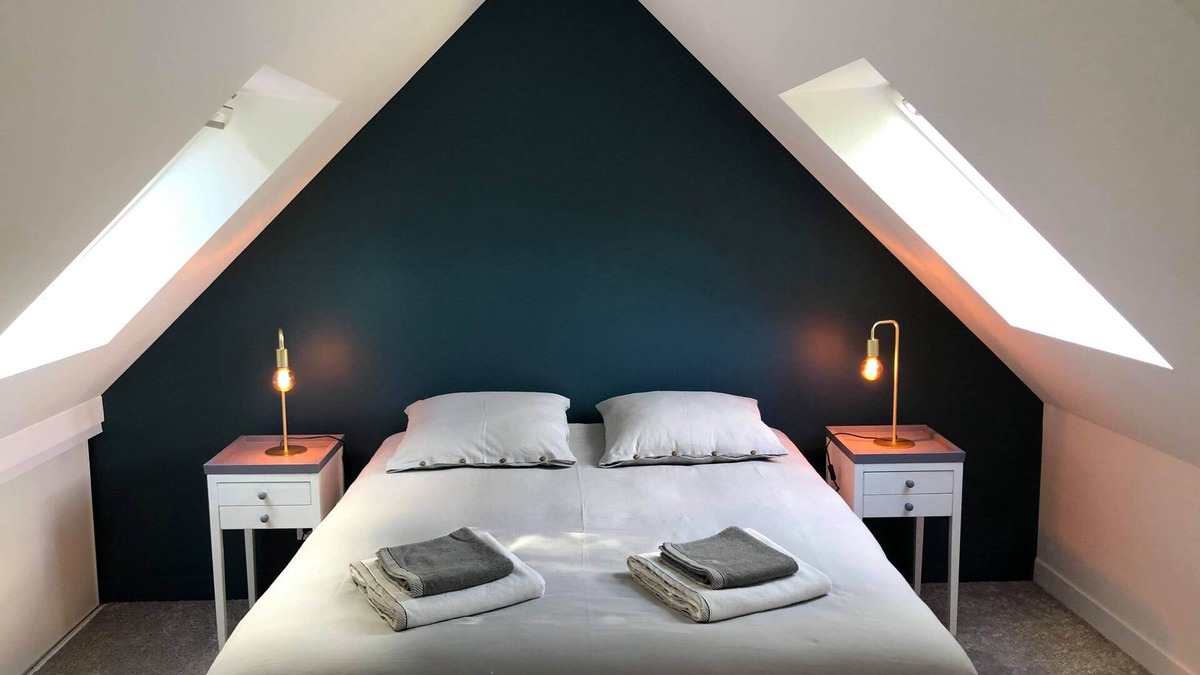 Quimperle House | 2 bedroom house in the heart of Bothané castle