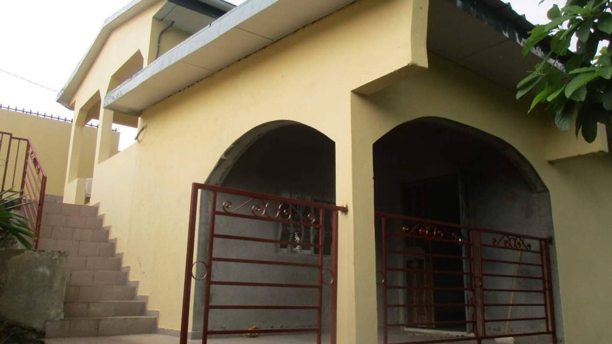 Libreville House | 2 bedroom house with garden - vacation rentals Libreville - Akanda - Gabon