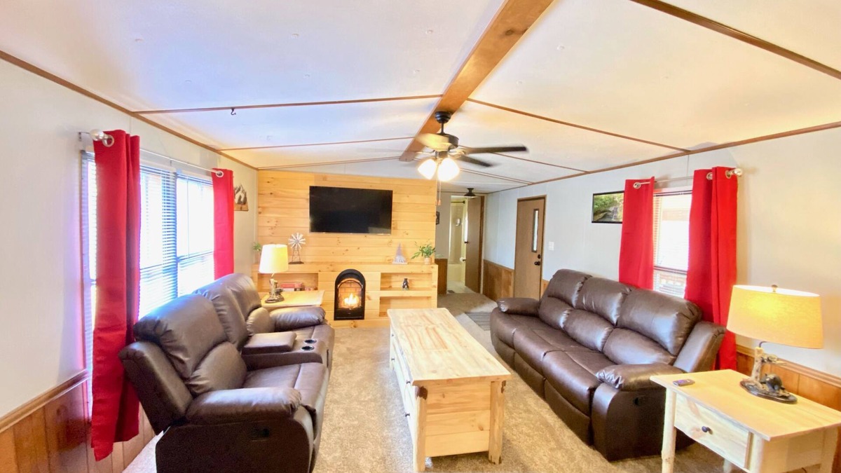Logan Cabin | 2 bedroom in Hocking Hills with Luxury Hot Tub Kid Friendly Hammocks Logan ohio