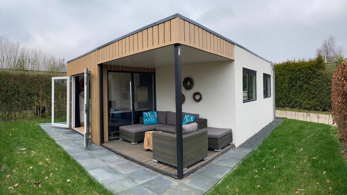 Heinkenszand House | 2 bedroom lovely home in Heinkenszand