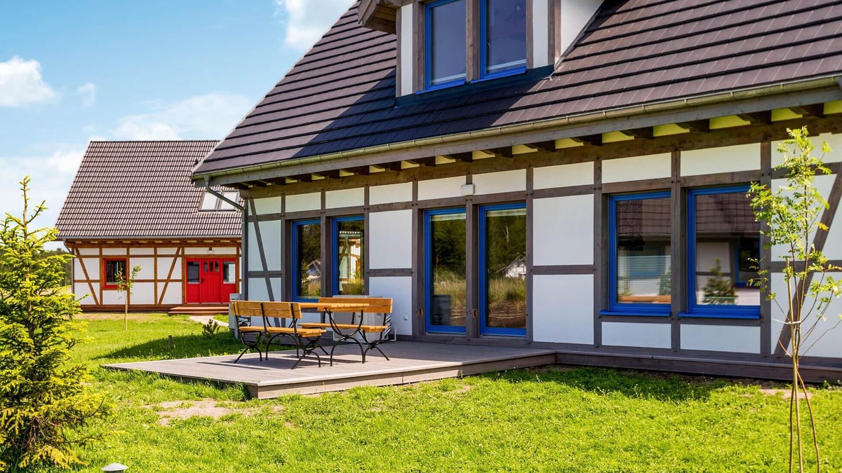 Debina House | 2 bedroom lovely home in Rowy