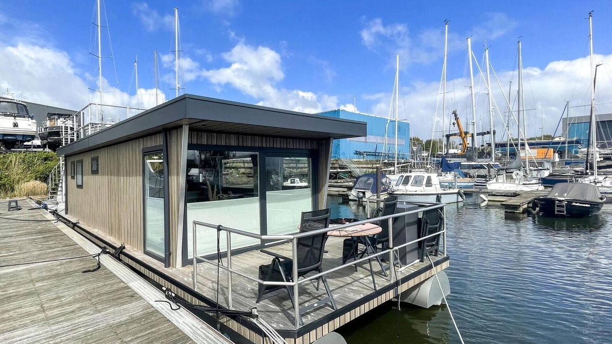 Municipality of Hellevoetsluis Boat Rental | 2 bedroom lovely ship in Hellevoetsluis