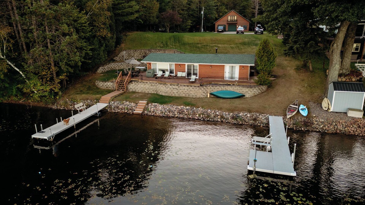 New Auburn Cottage | 2-bedroom modern lake cottage steps off the water just 1.5 hrs from Minneapolis.