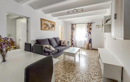 Western Andalusia Apartment | 2 Bedroom Nice Apartment In Puerto Real