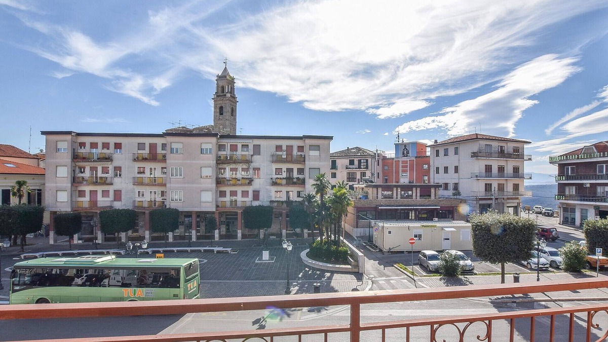 Orsogna House | 2 bedroom nice home in Orsogna