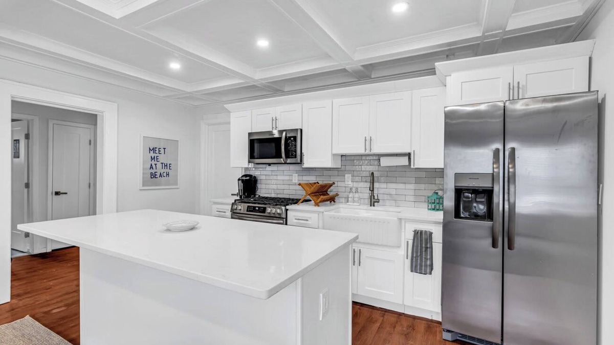 Ocean Grove Apartment | 2 Bedroom Ocean Grove Beach Apartment