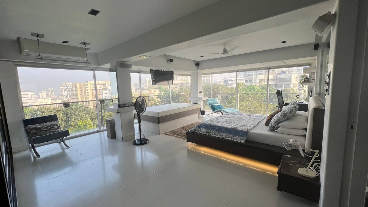 Prabhadevi Apartment | 2 Bedroom penthouse in the iconic Pali Hill. Mumbai