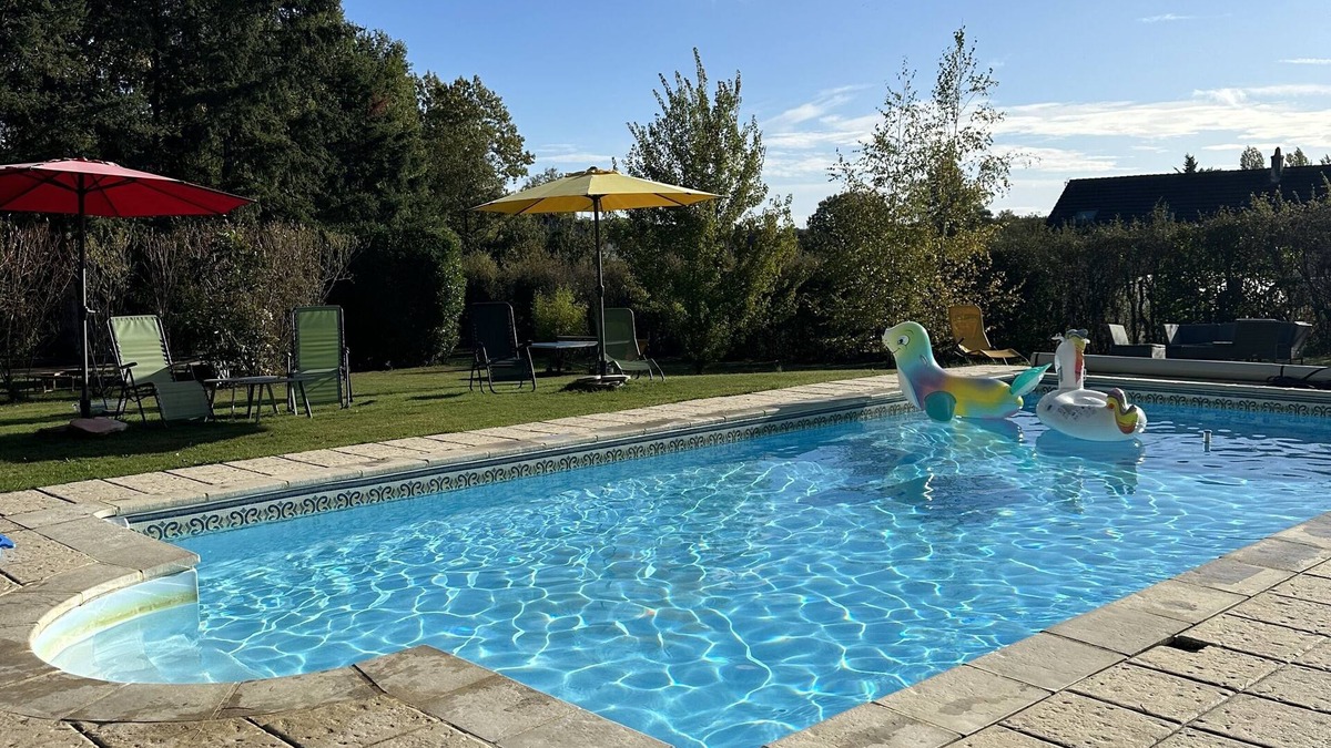 Monteaux House | 2 Bedroom Private vacation home in Monteaux